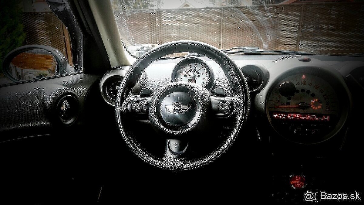 Mini Countryman Cooper D ALL4 A/T - 12