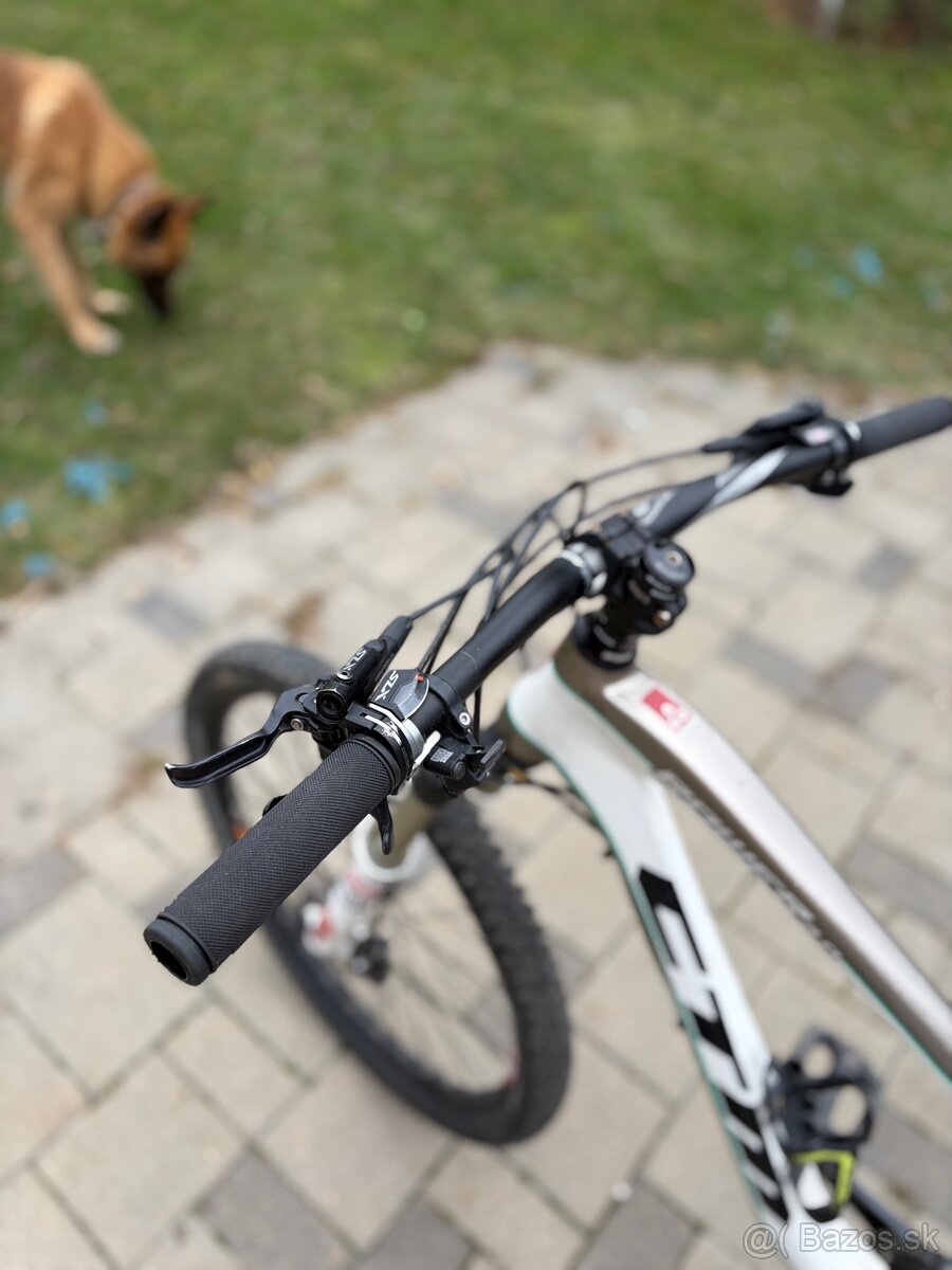 Celo odpružený bicykel - 12