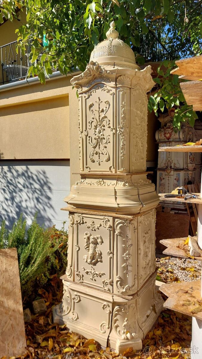 Kachlova pec starožitná - 12