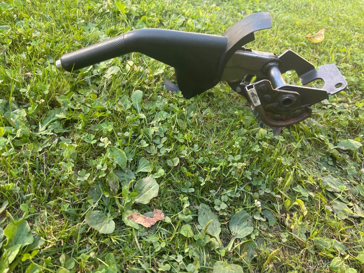 Nahradne diely Mazda 3 - 12