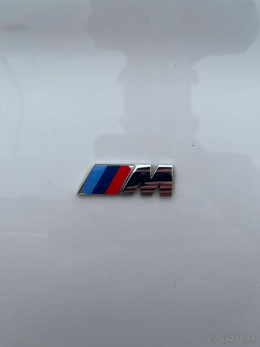 BMW 540i xDrive Limousine - Benzín - 12