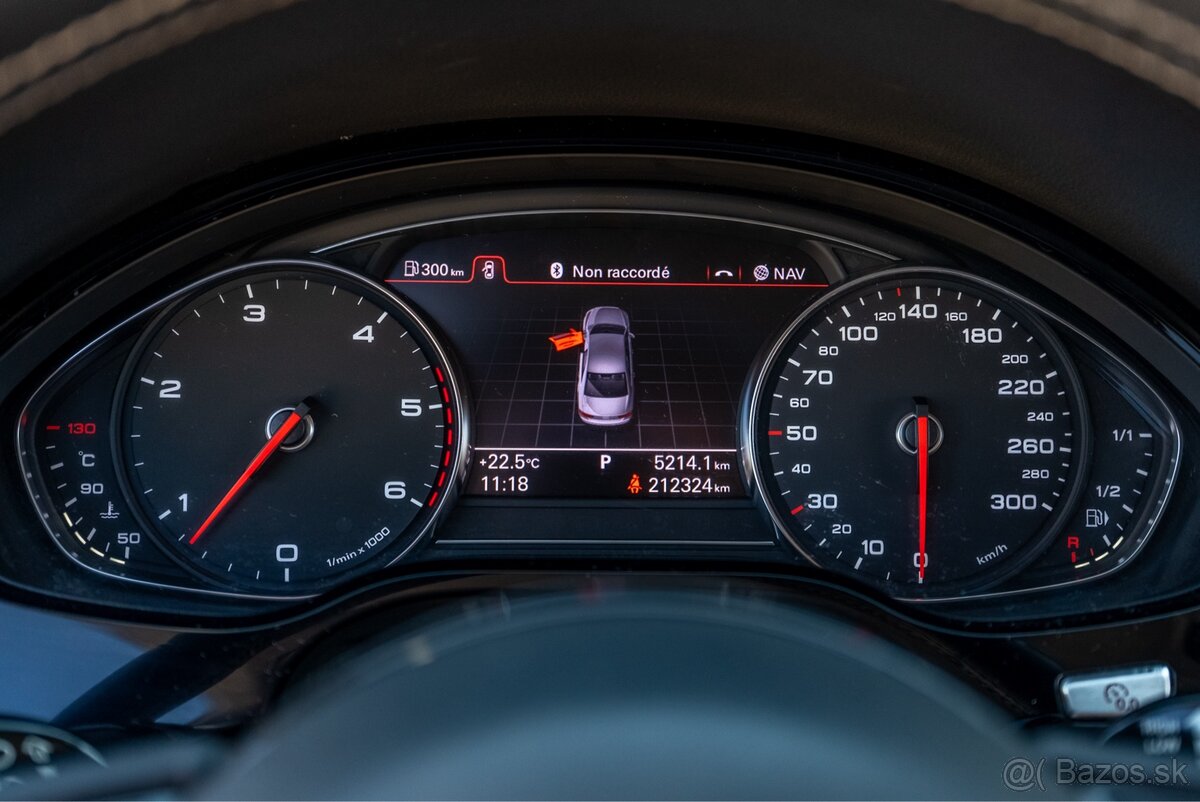 Audi A8 4.2 V8 TDI Quattro - 12
