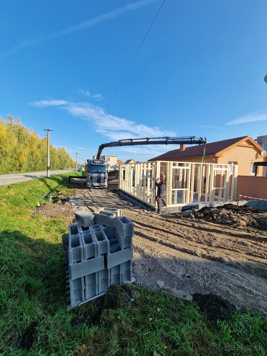 Autodoprava s hydraulickou rukou - 12