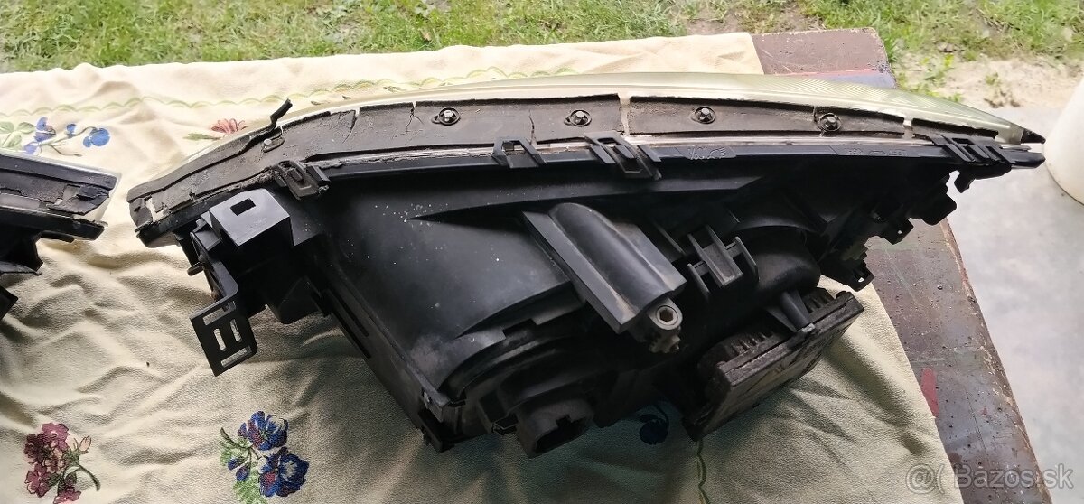 Predám náhradne diely na ford mondeo MK3. - 12