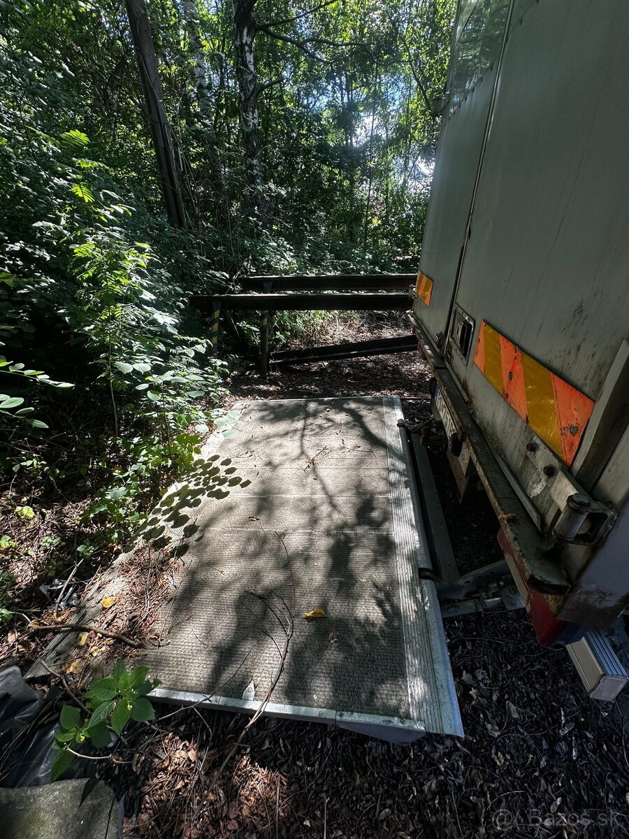 Renault Master 5 tonová verzia s čelom - 12