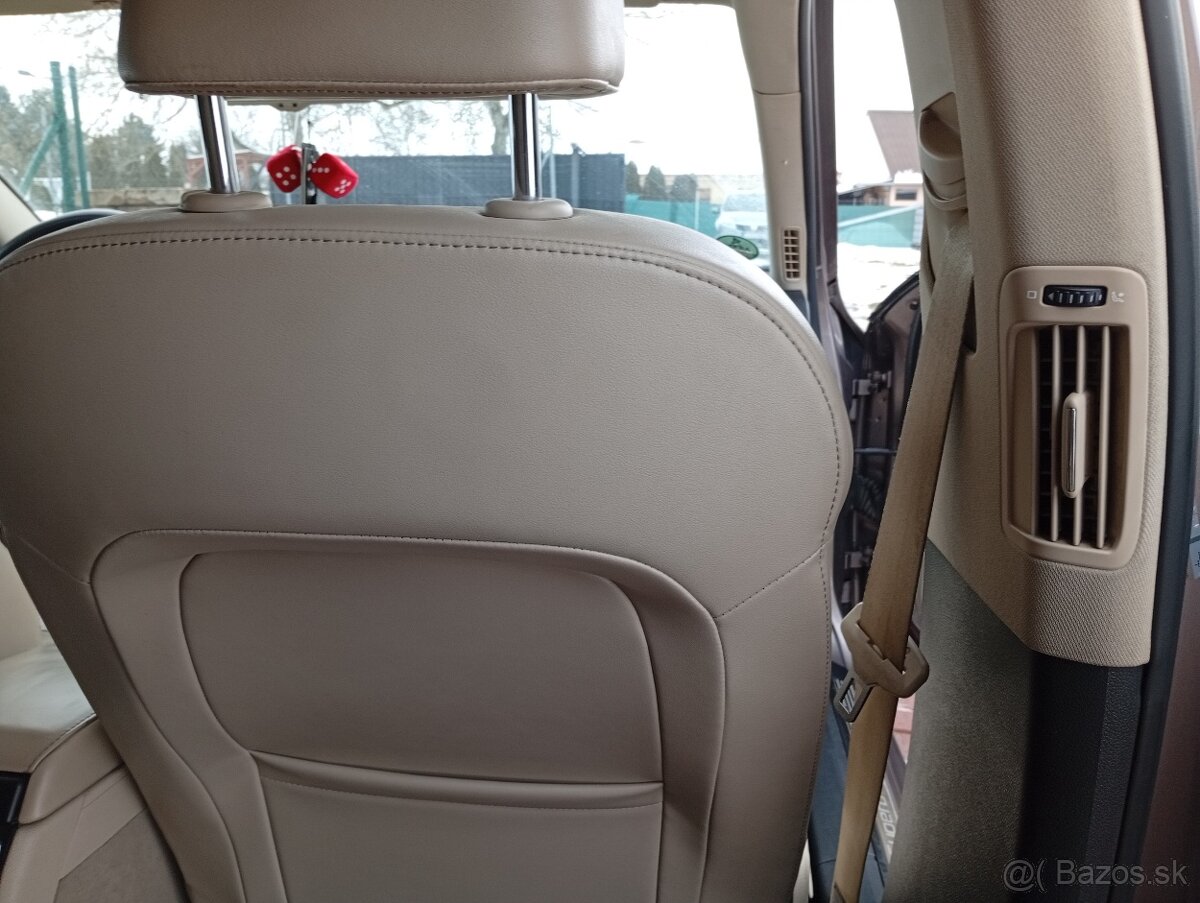 Skoda SuperB 2.0TD - 12