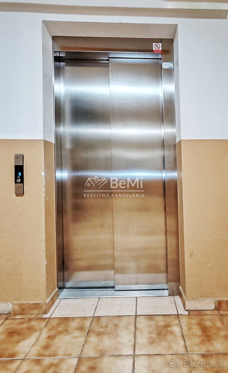 Veľký 1 izbový byt Košice Terasa - 12