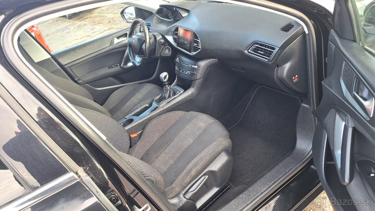 PEUGEOT 308 SW 1 6 HDI - 12