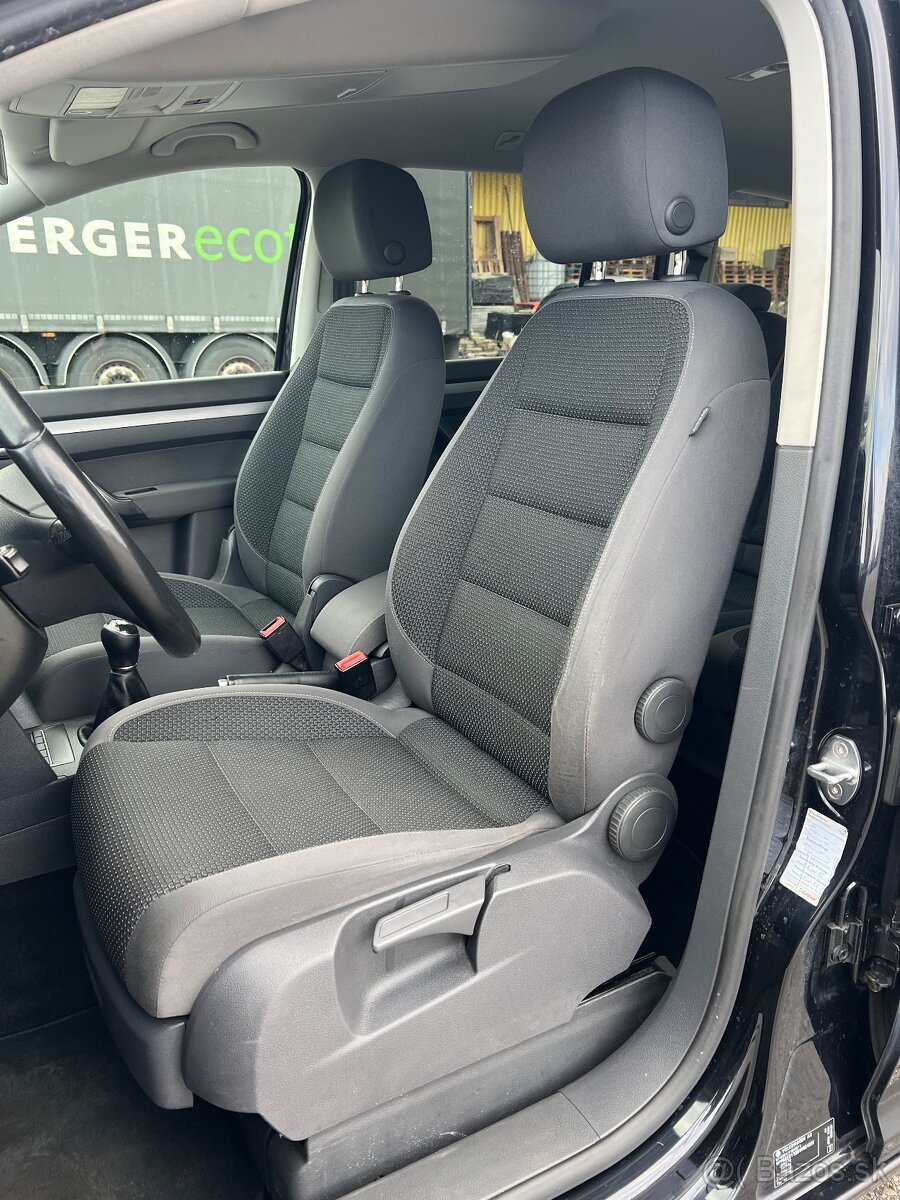 PREDAM VOLKSWAGEN TOURAN 2.0TDi 103kW dovoz DE - 12