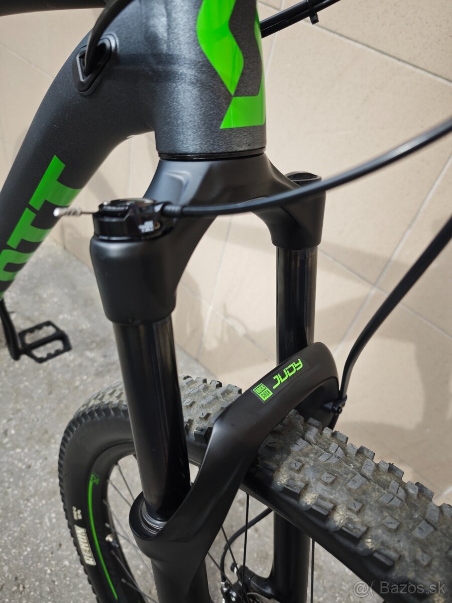 Celoodpruzeny Scott Spark 970 XL - 12