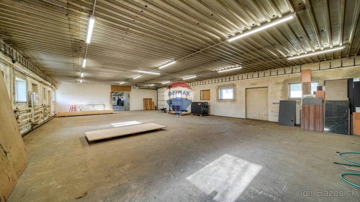 Priemyselný areál na predaj, Rakovice - 12