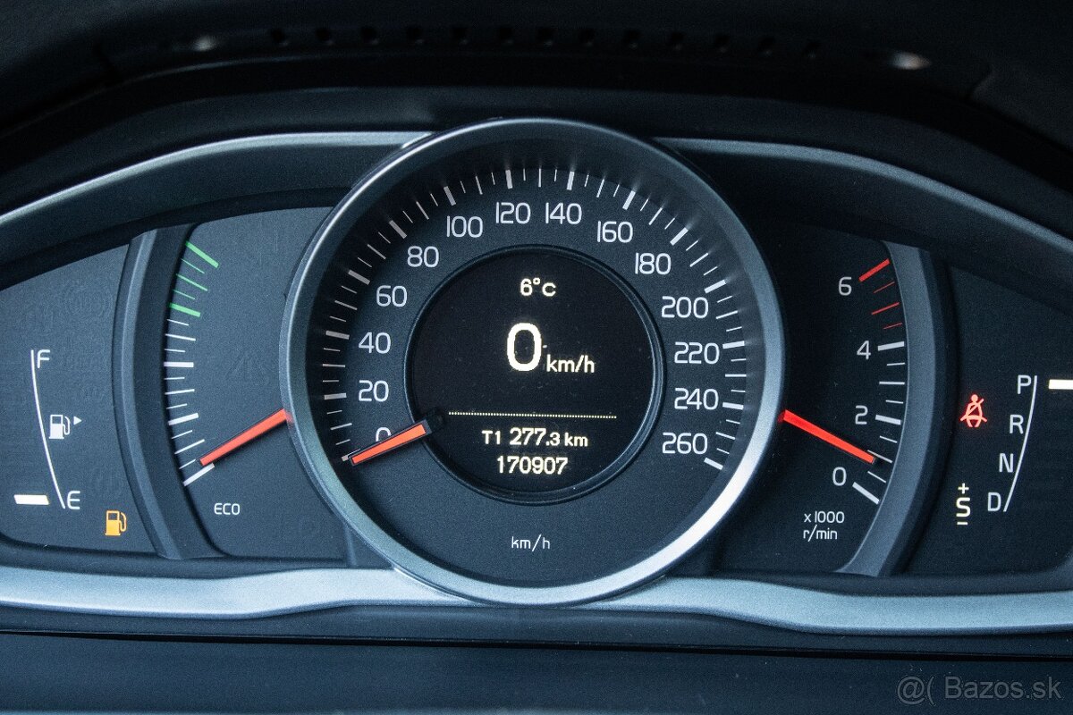 Volvo V60 D2 2.0L 88kW AT 6-st. - 12