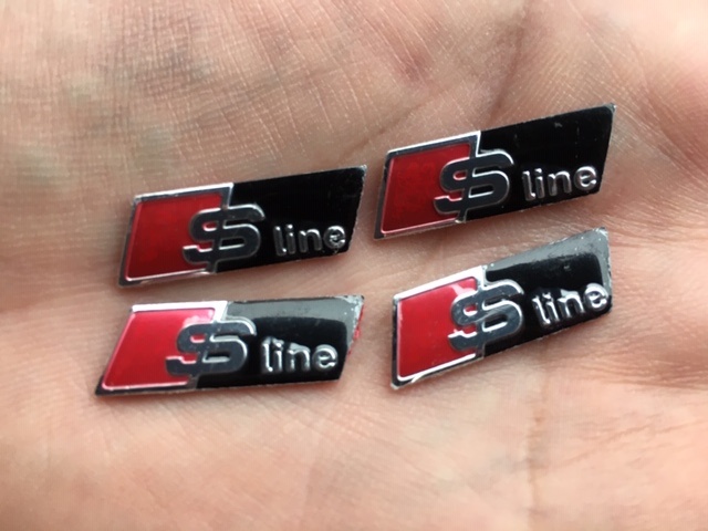 MIX AUDI SLINE PREDNE ZADNE CIERNE STRIEBORNE - 12