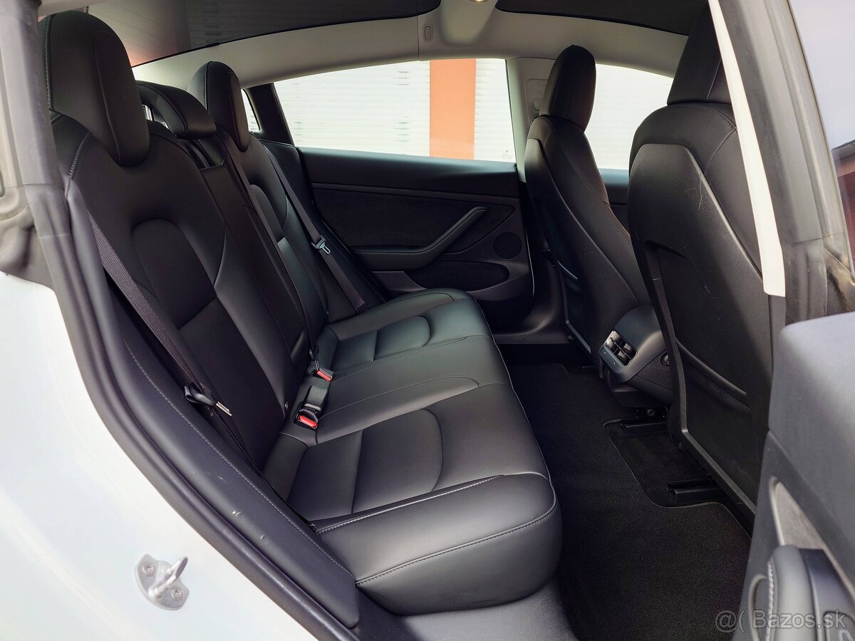 Tesla Model 3 2021 Performance (377 kW) - 12