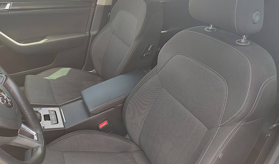 Škoda Superb Combi 2.0 TDI 140kW DSG - 12