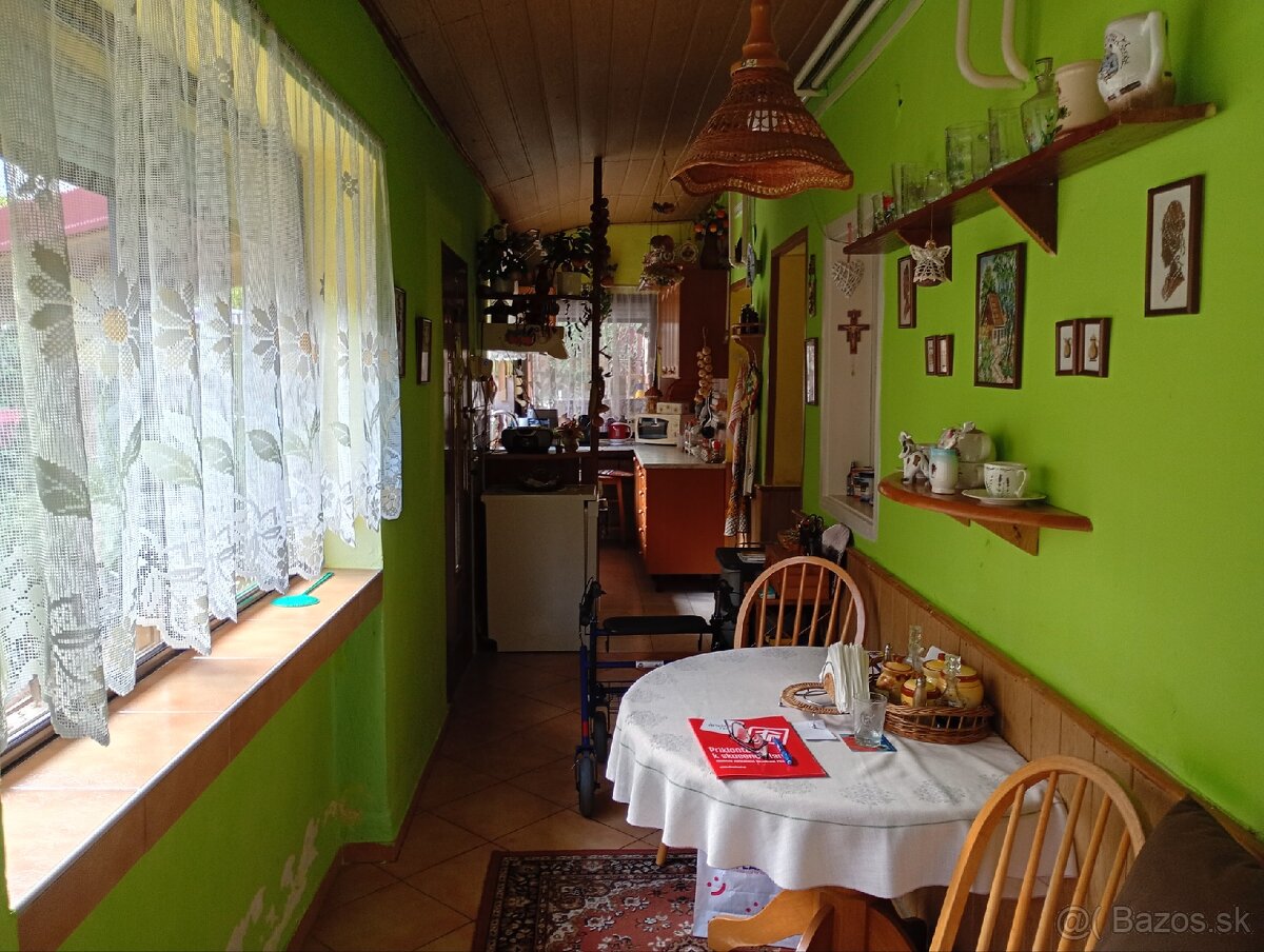 Rodinný dom v Hronskom Beňadiku -DOHODA MOŽNÁ - 12