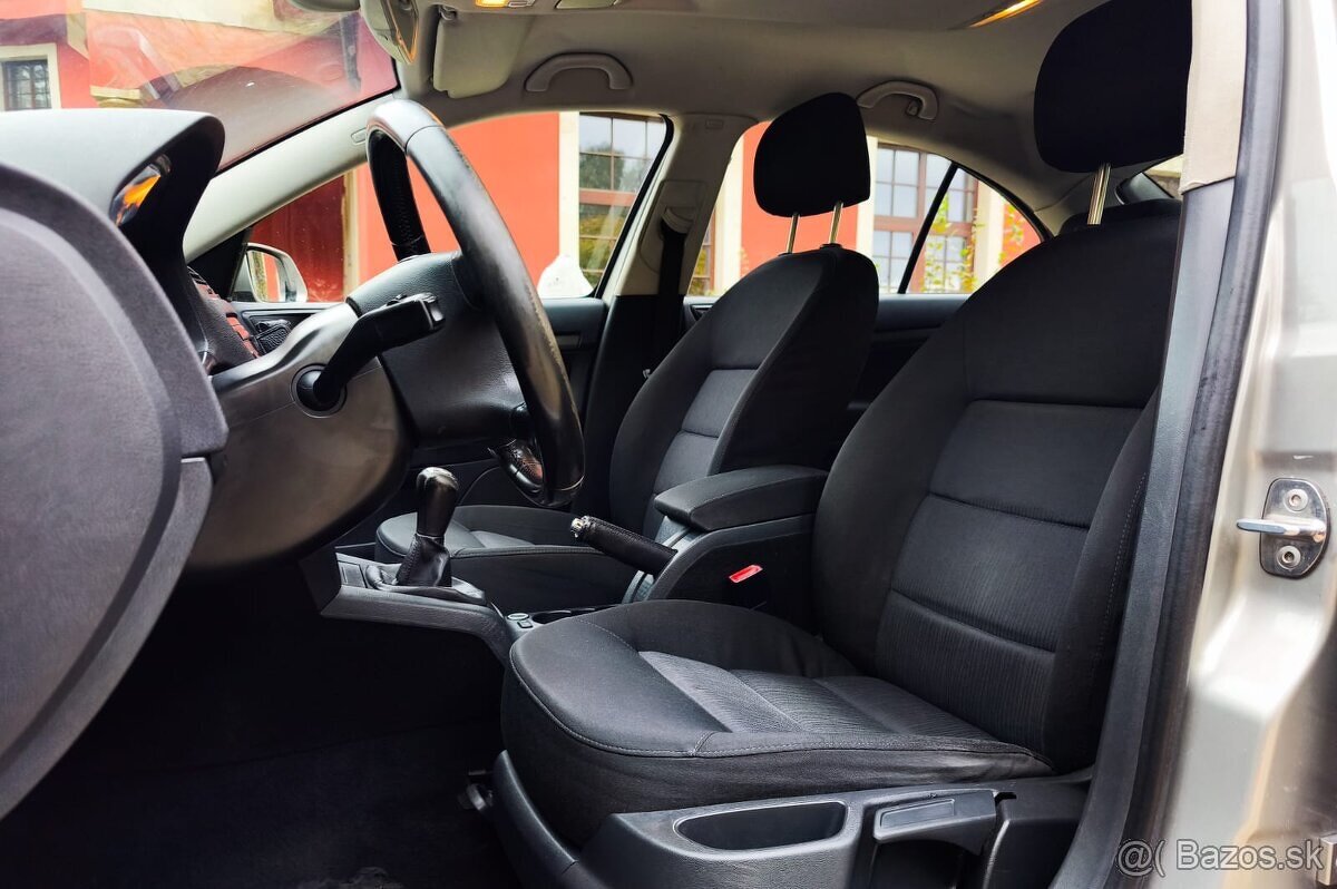 Škoda Octavia 2 sedan 1.9TDI 77kw bez DPF - 12