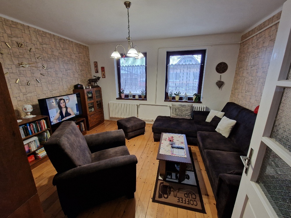 Rodinný dom na 1575m2 pozemku v Pate na predaj - 12