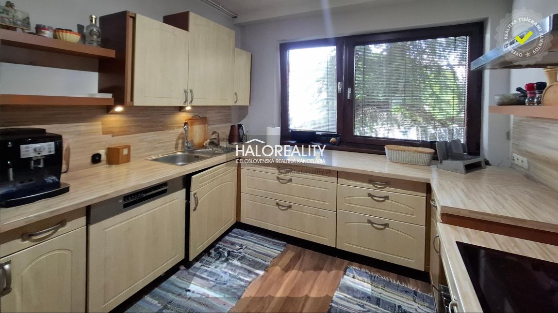 HALO reality - Predaj, rodinný dom Kolárovo - 12