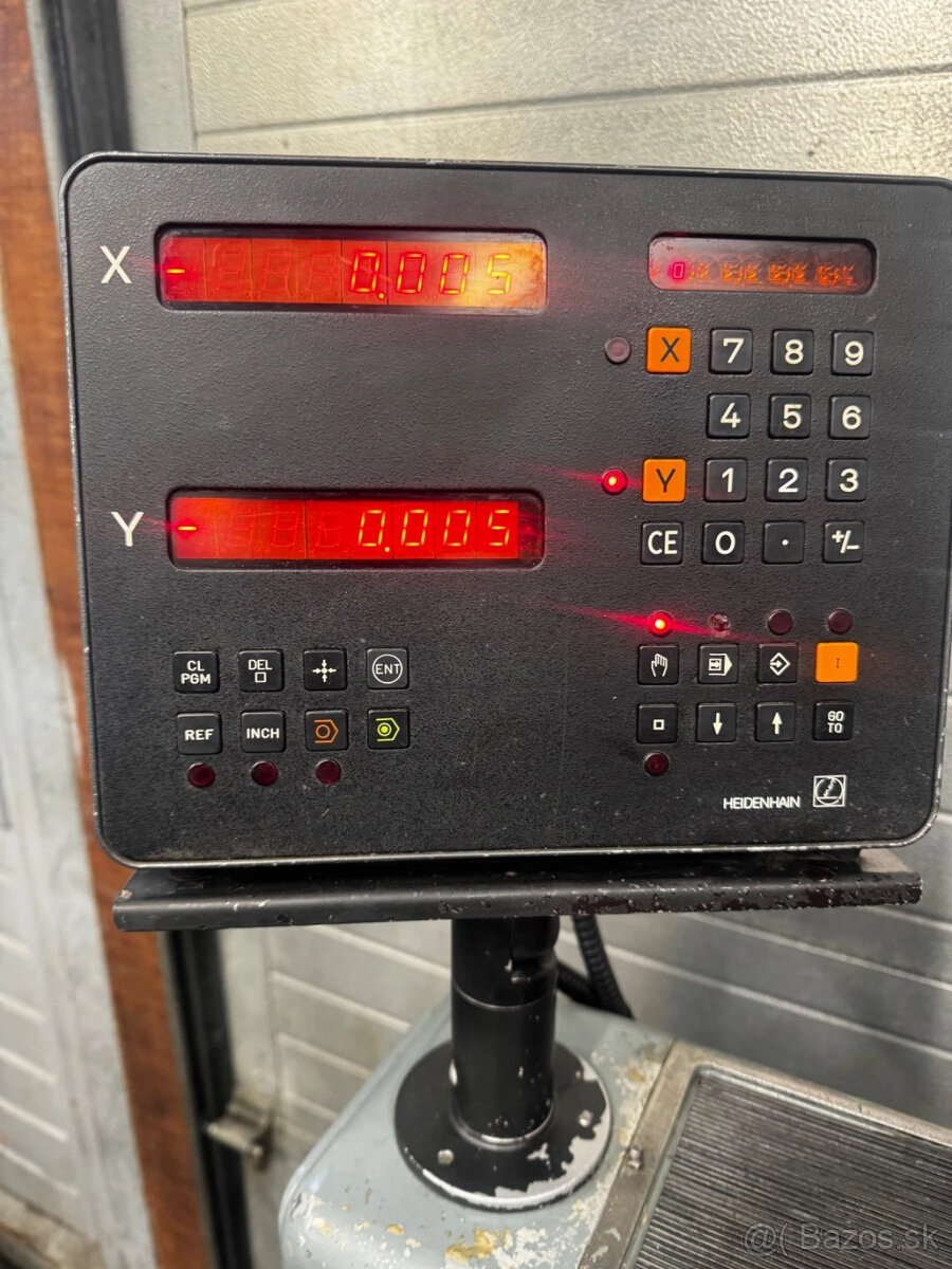 sústruh Weiler Praktikant 800R H - 12