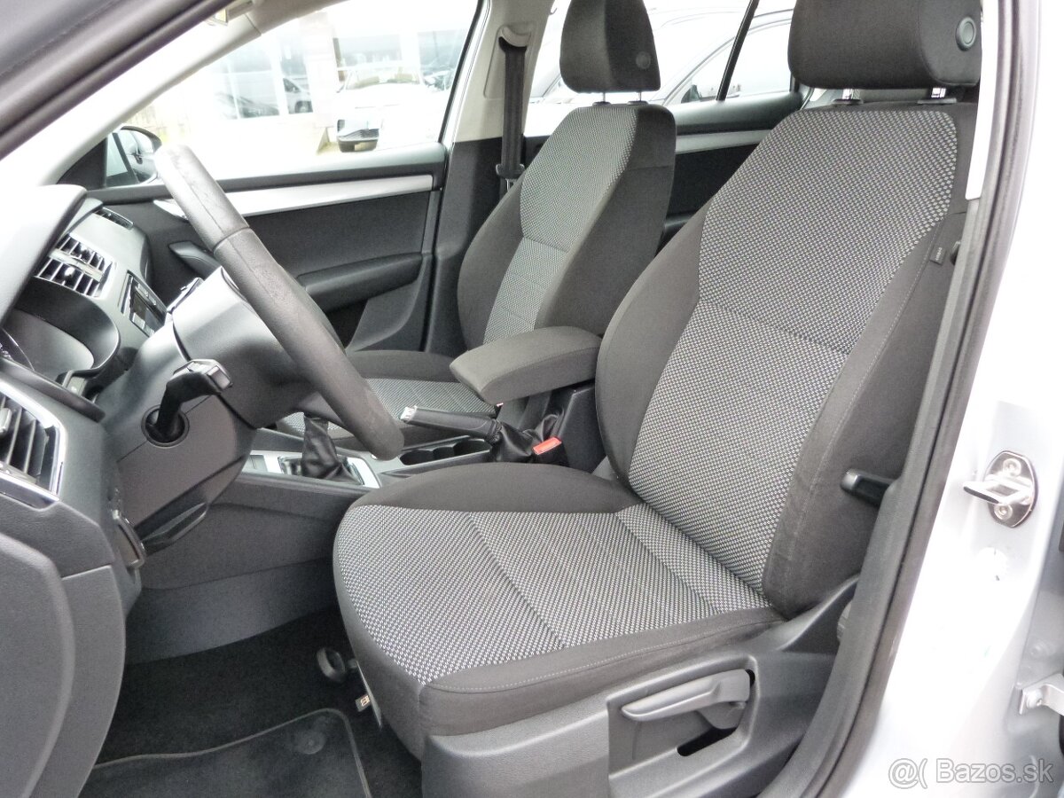 Škoda Octavia Combi 1.6 TDI Ambition - 12