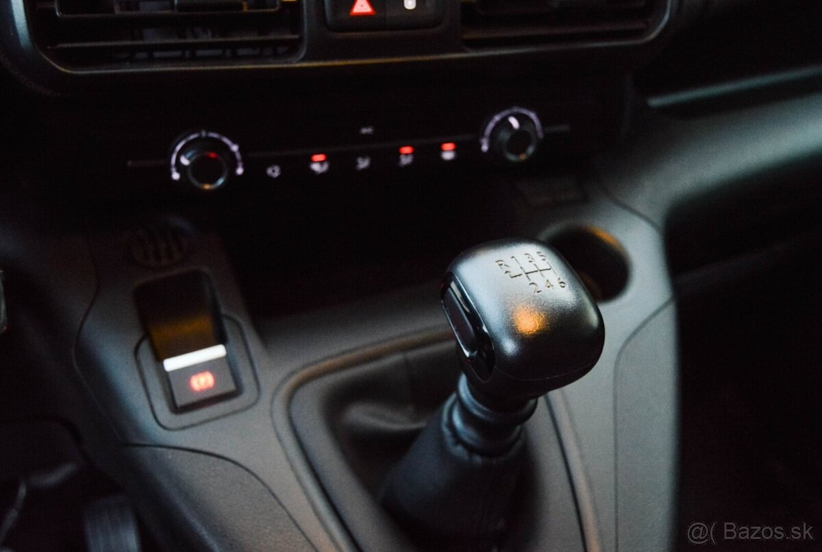 Opel Combo Van 1.5 CDTI 130k XL // 66.000km // - 12