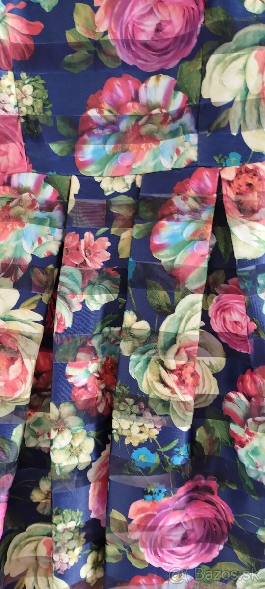 Dámske spoločenské šaty rôzne v. 38 - 12