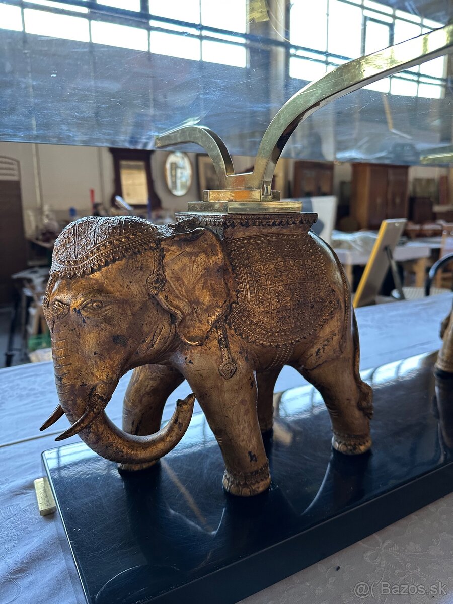 konferenčný stolík - 12