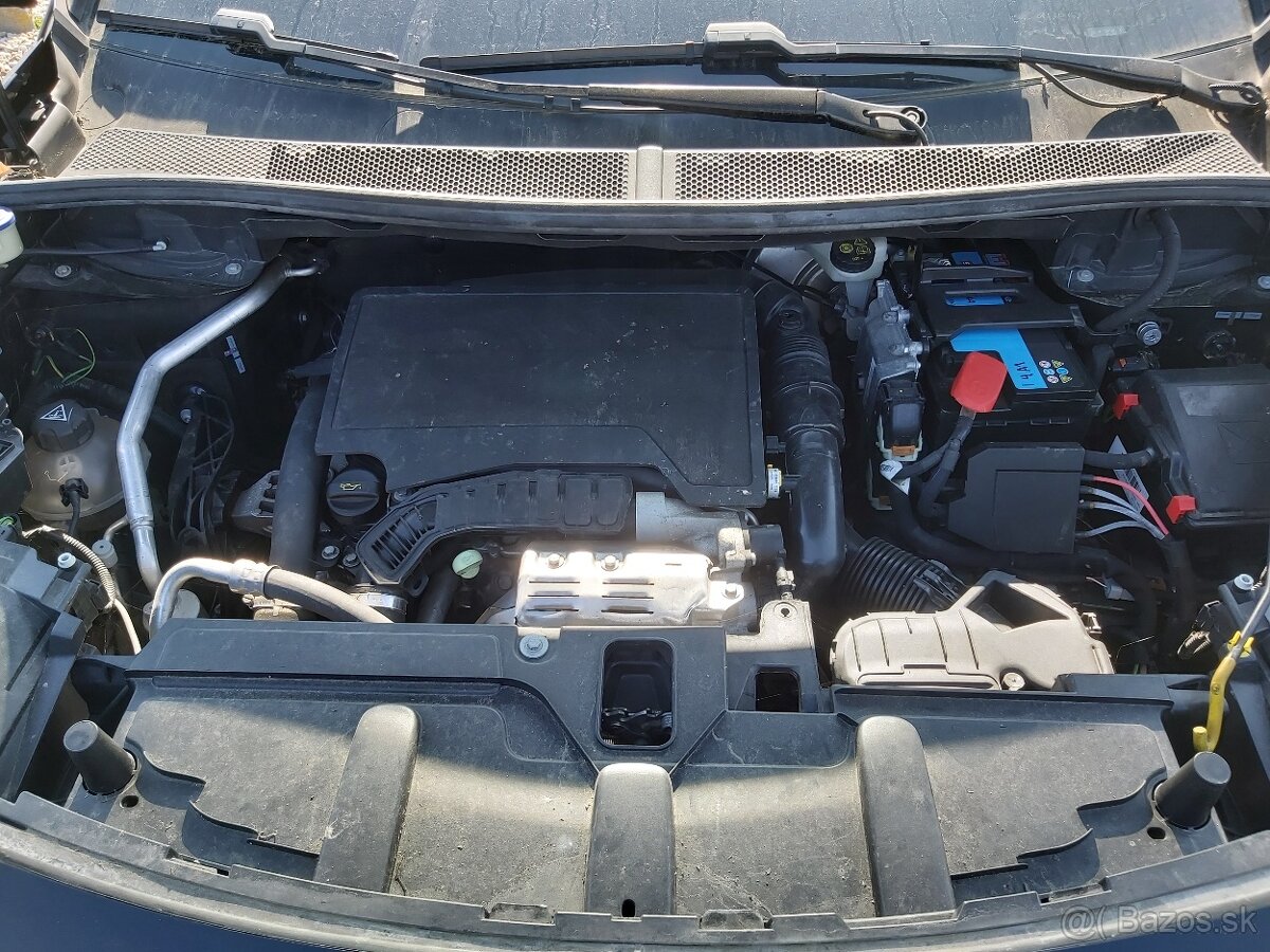 Peugeot 5008 1.2 PureTech 130 S S Active - 12