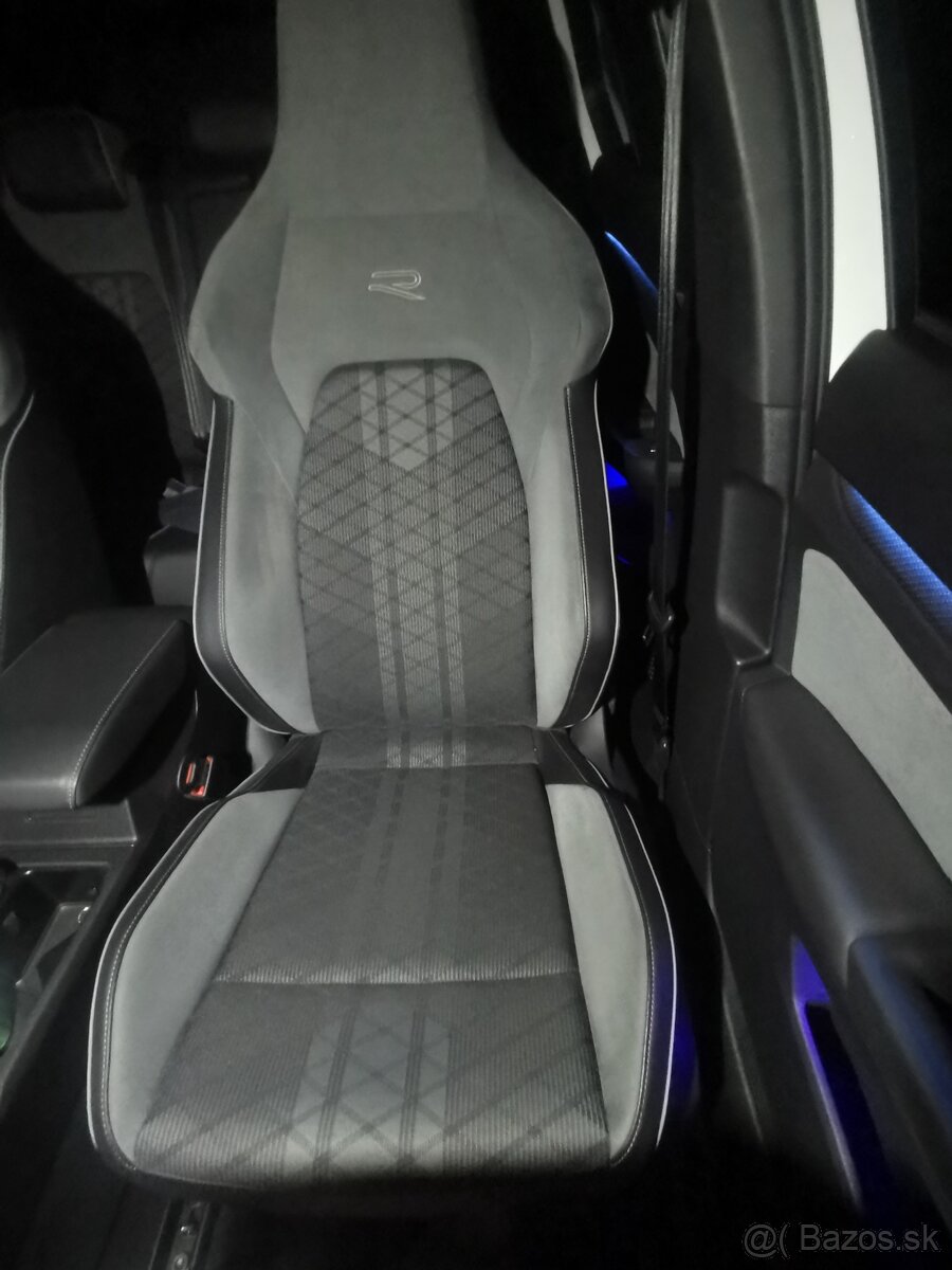 Predam W Golf8-1.5TSI R LINE sportova vybava, 96KW,53tis KM - 12