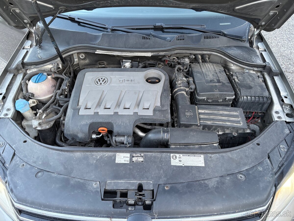 Predám Passat B7 2.0TDI 103kw 2012 DSG - 12