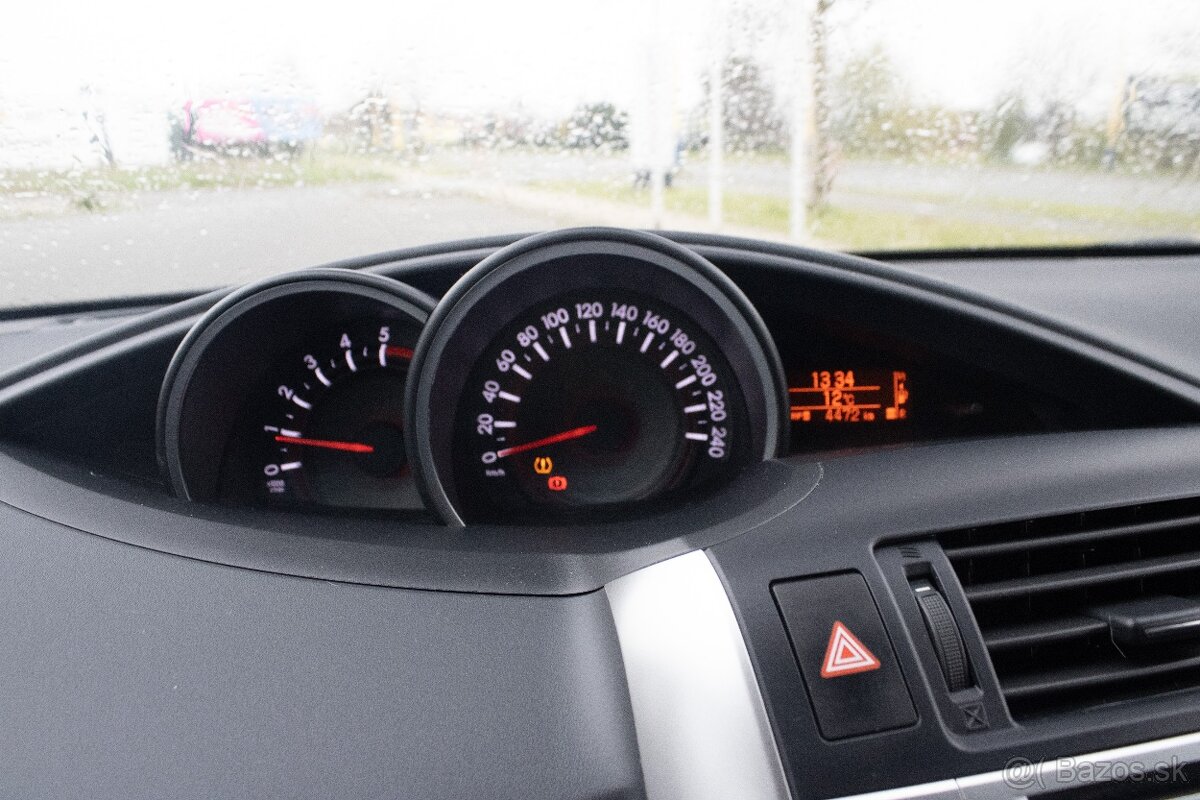 Toyota Verso 1.6 D-4D, 82kW (2015) - 12