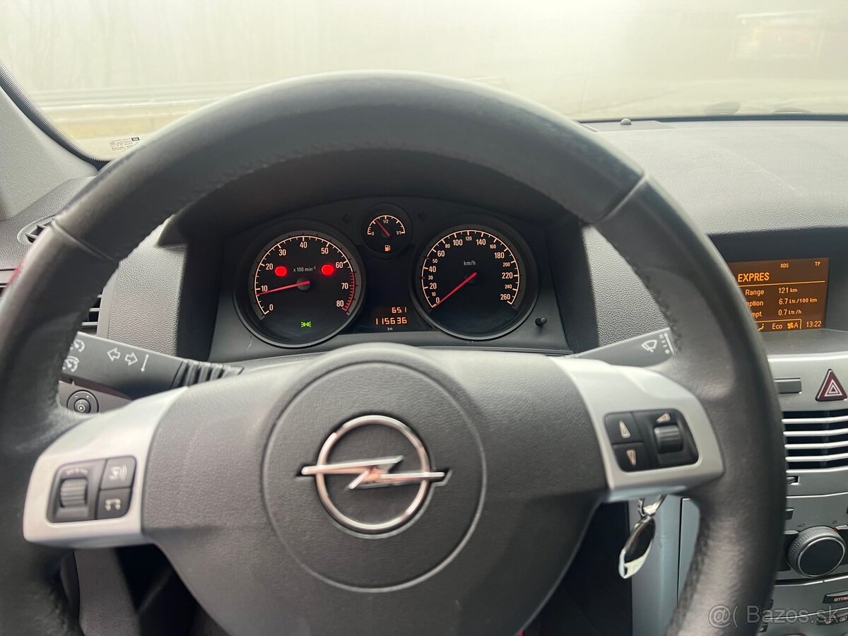 Opel Astra H 1.6l 85kW r.v 2011 - 12