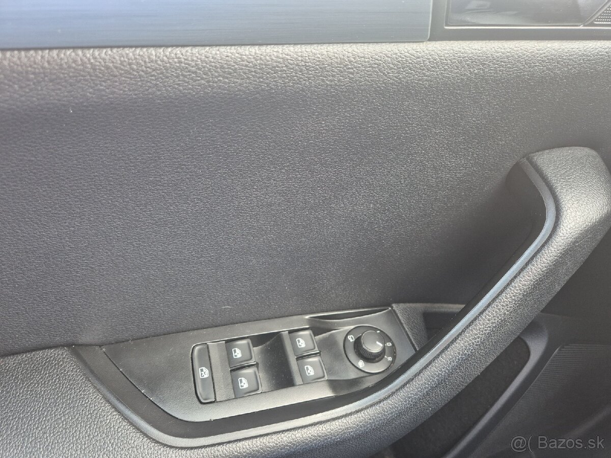 Skoda superb 2.0 tdi combi 110kw - 12