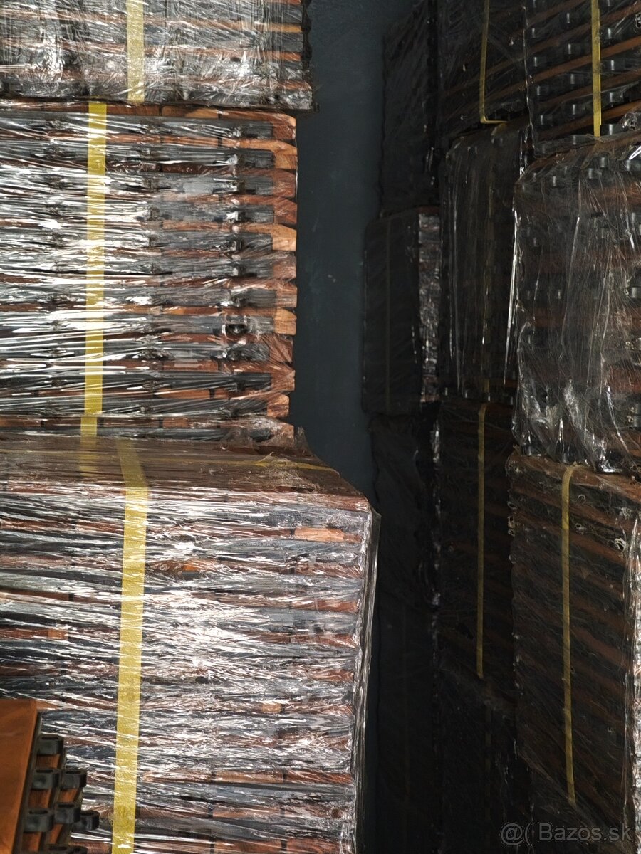 Teakové terasové zahradní dlaždice 30x30x2,5 cm olejované - 12