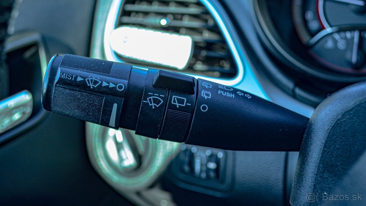 Fiat Freemont 2.0 JTD 16V MultiJet Urban Cross - 12