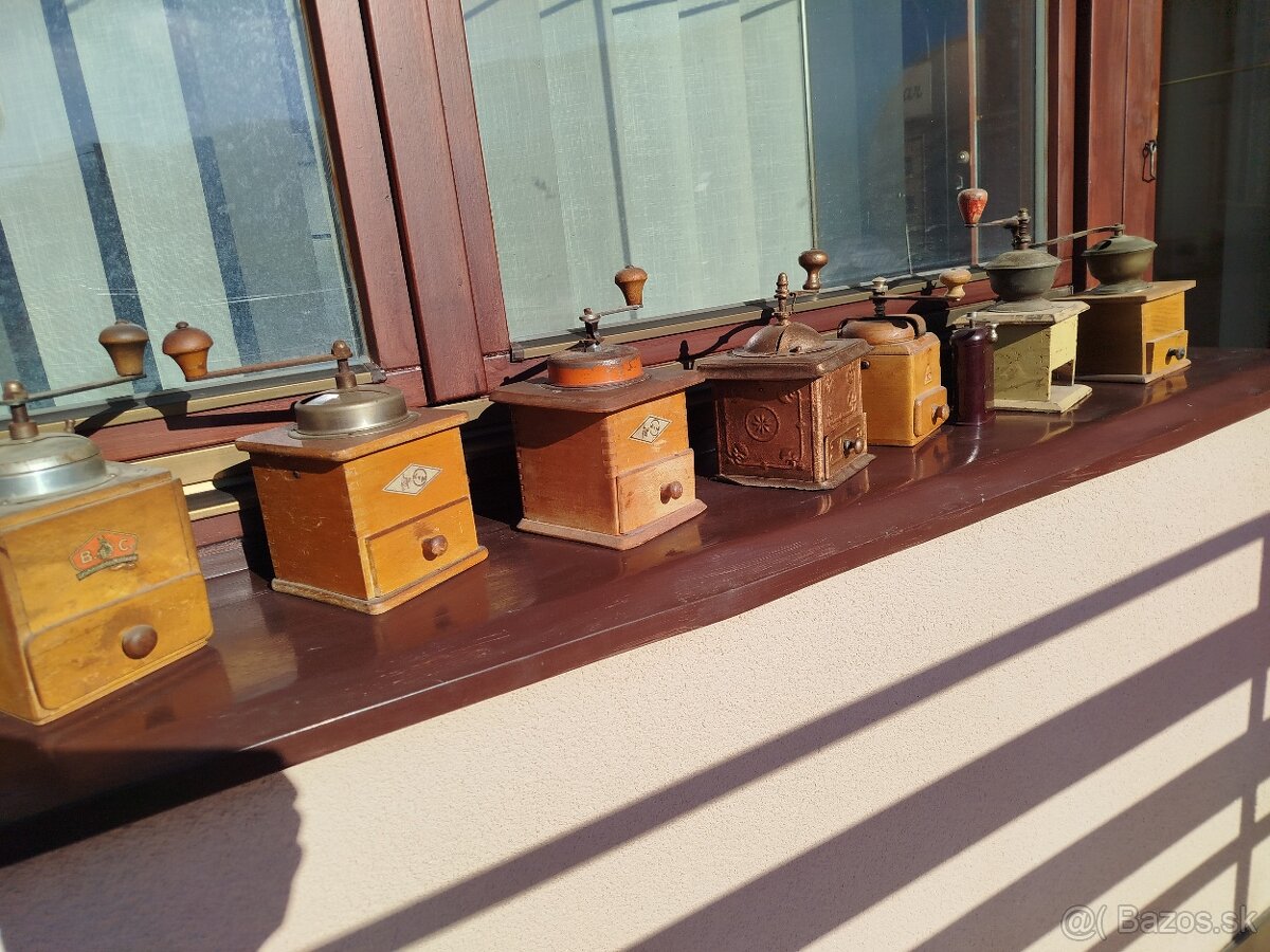 Mlynček na kavu - 12