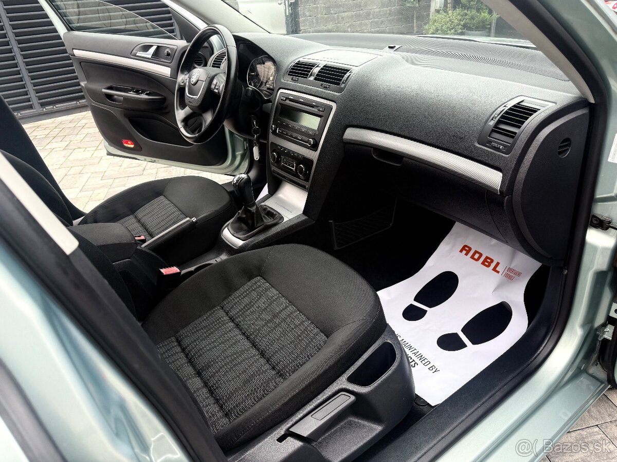 Skoda Octavia II facelift 1.6Tdi - 12