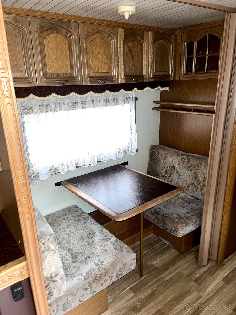 Karavan Hobby XXL - 12