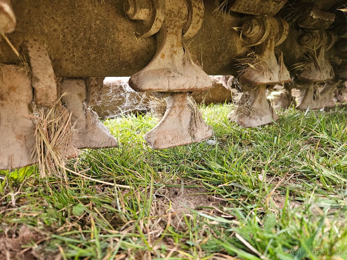 Mulčovač, cepák - 12