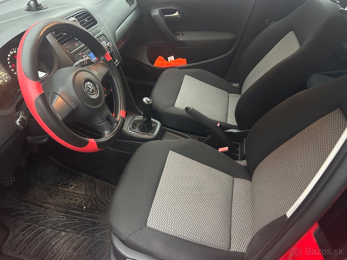 Volkswagen Polo 1.2 Benzín - 12
