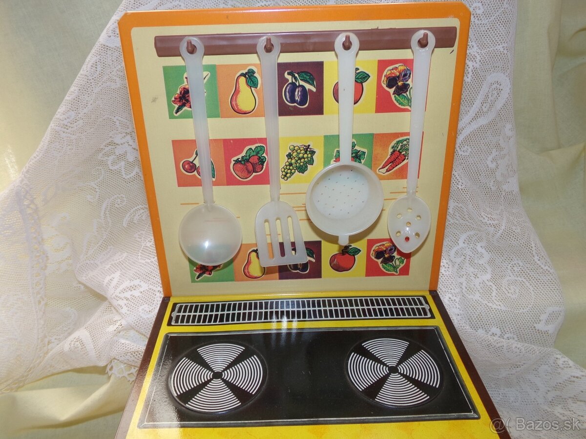 retro HRAČKY, KUCHYNSKÉ RIADIKY a iné - 12