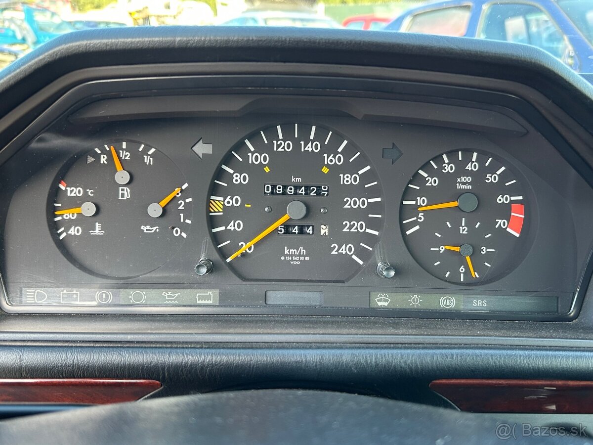 Mercedes-Benz E trieda Kabriolet E220 Cabrio - 12