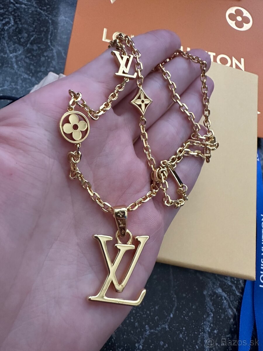 Nový nenoseny nahrdelnik Louis Vuitton - 12