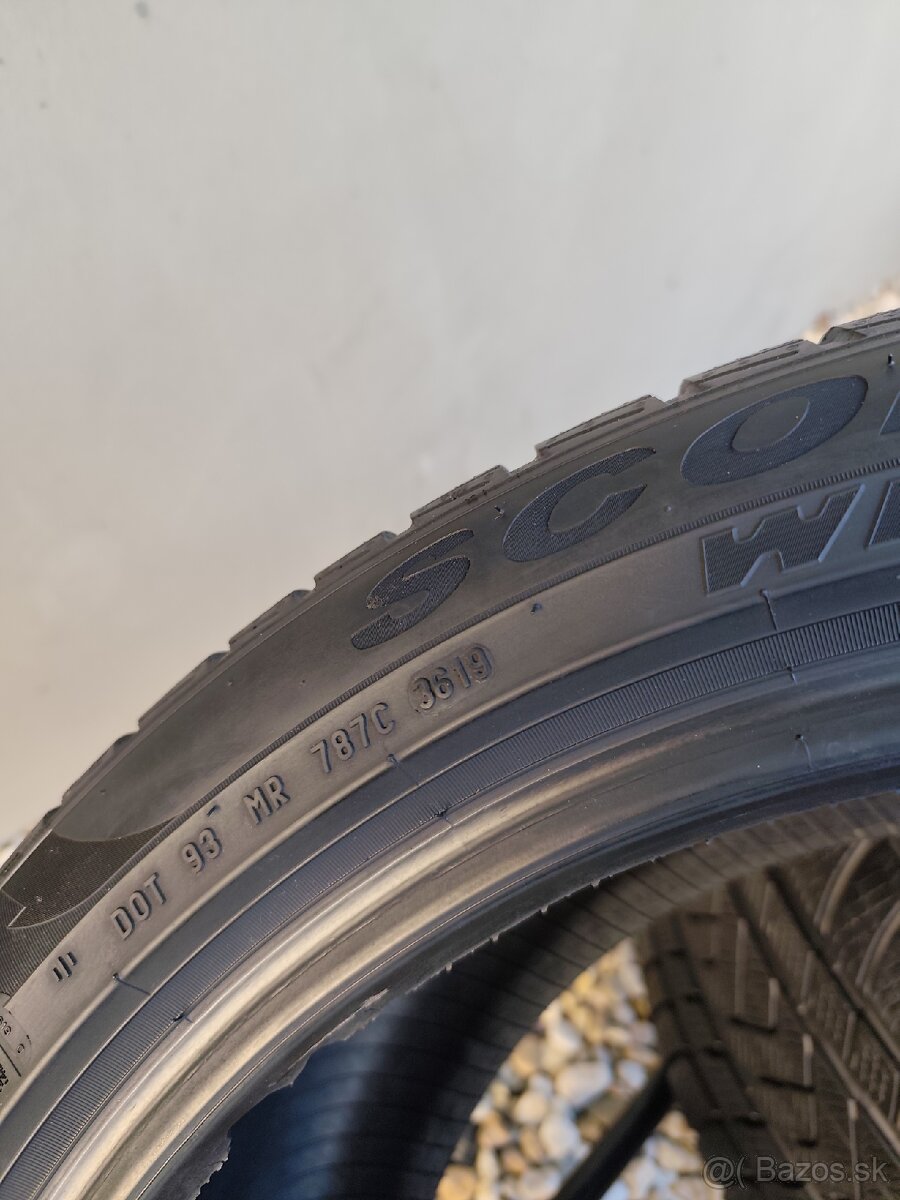 2x 315/35R21 Zimné pneu Pirelli - 12