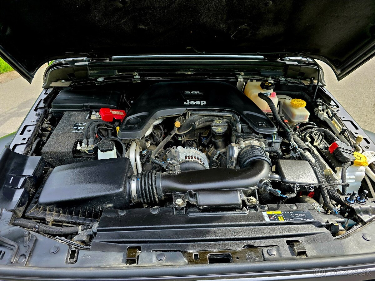 Jeep Wrangler Sport JL, 35" Pneu, 3,6 V6, DPH, NEBOURANÉ - 12