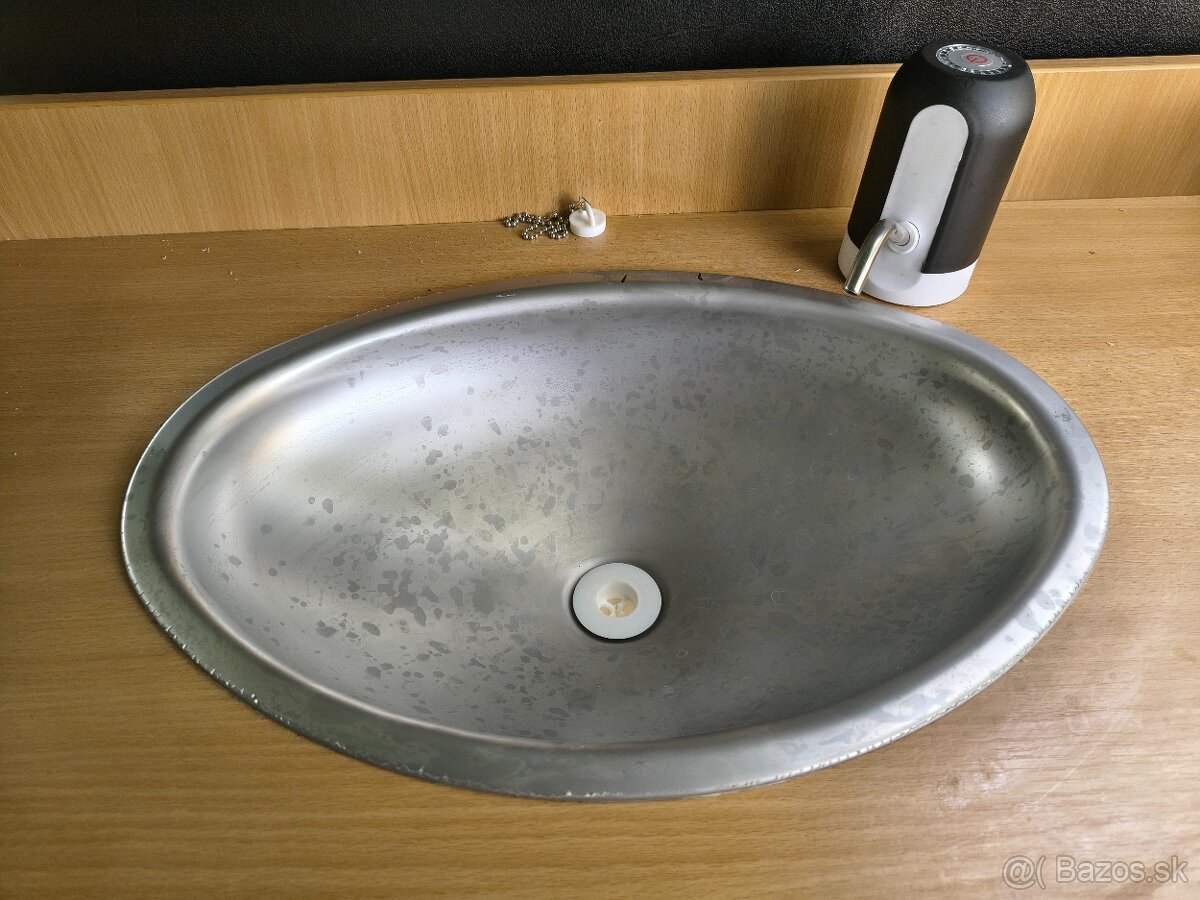 Multifunkčná, nenápadná dodávka, M1, osobné vozidlo 8+1 - 12