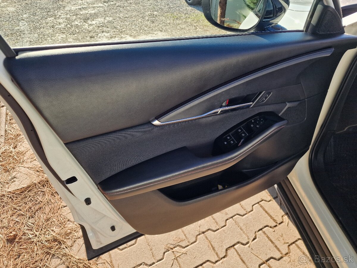 Mazda CX-30 e-Skyactiv 186k Homura A/T6 (benzín) kup.SR - 12