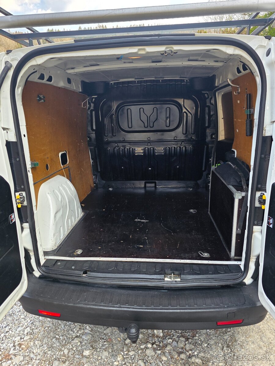 Fiat Doblo 1.3 Multijet - 12