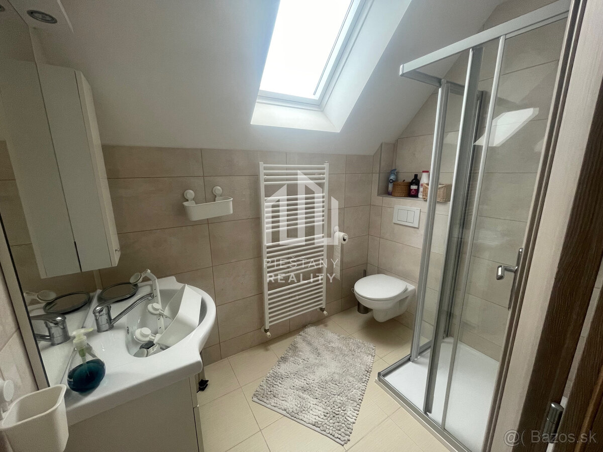 Na prenájom 2-izbový byt v dome takmer v centre, Piešťany - 12